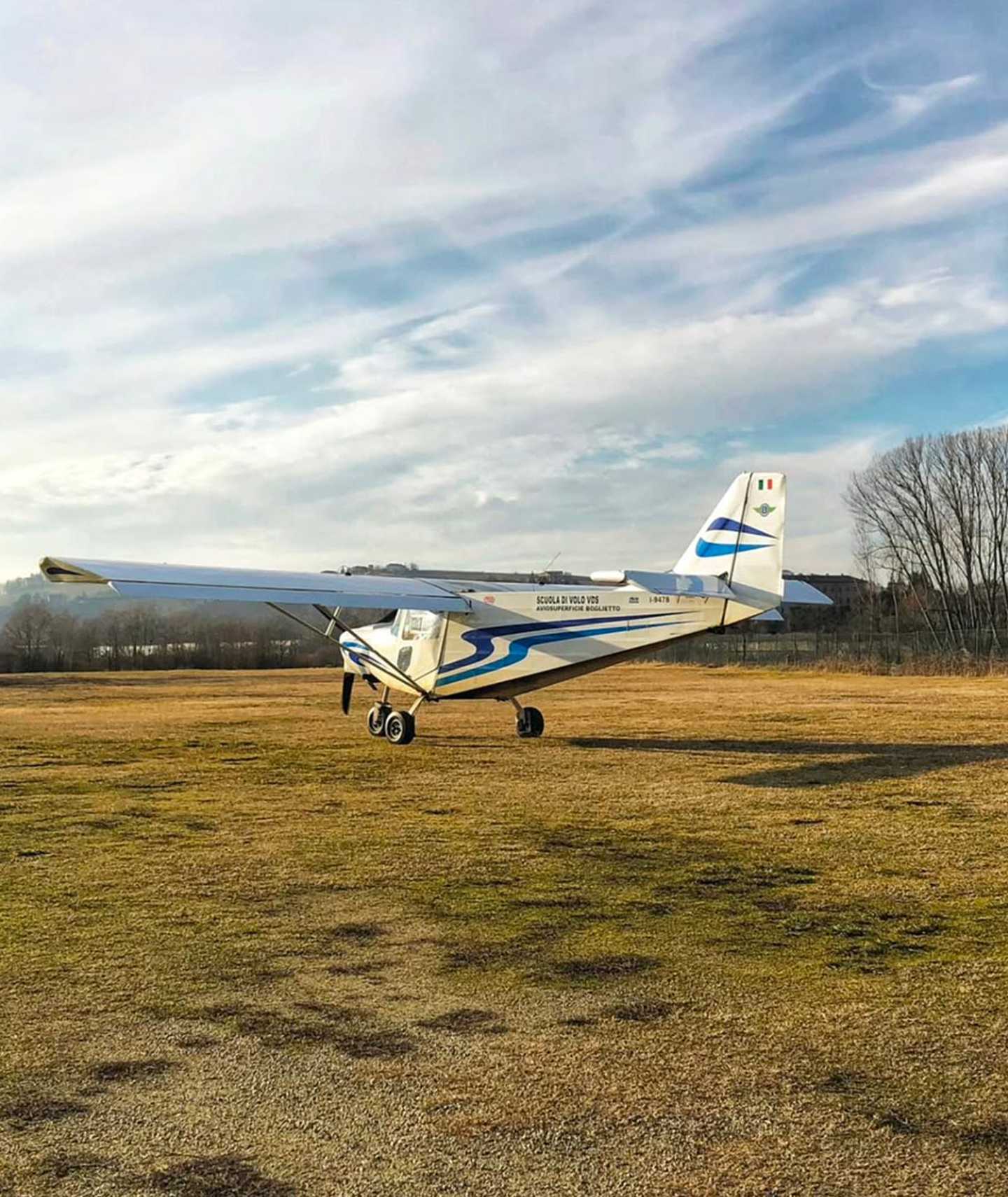 Hangar sicuro Avioboglietto: protezione e sicurezza per il tuo aereo, servizi per piloti in Piemonte