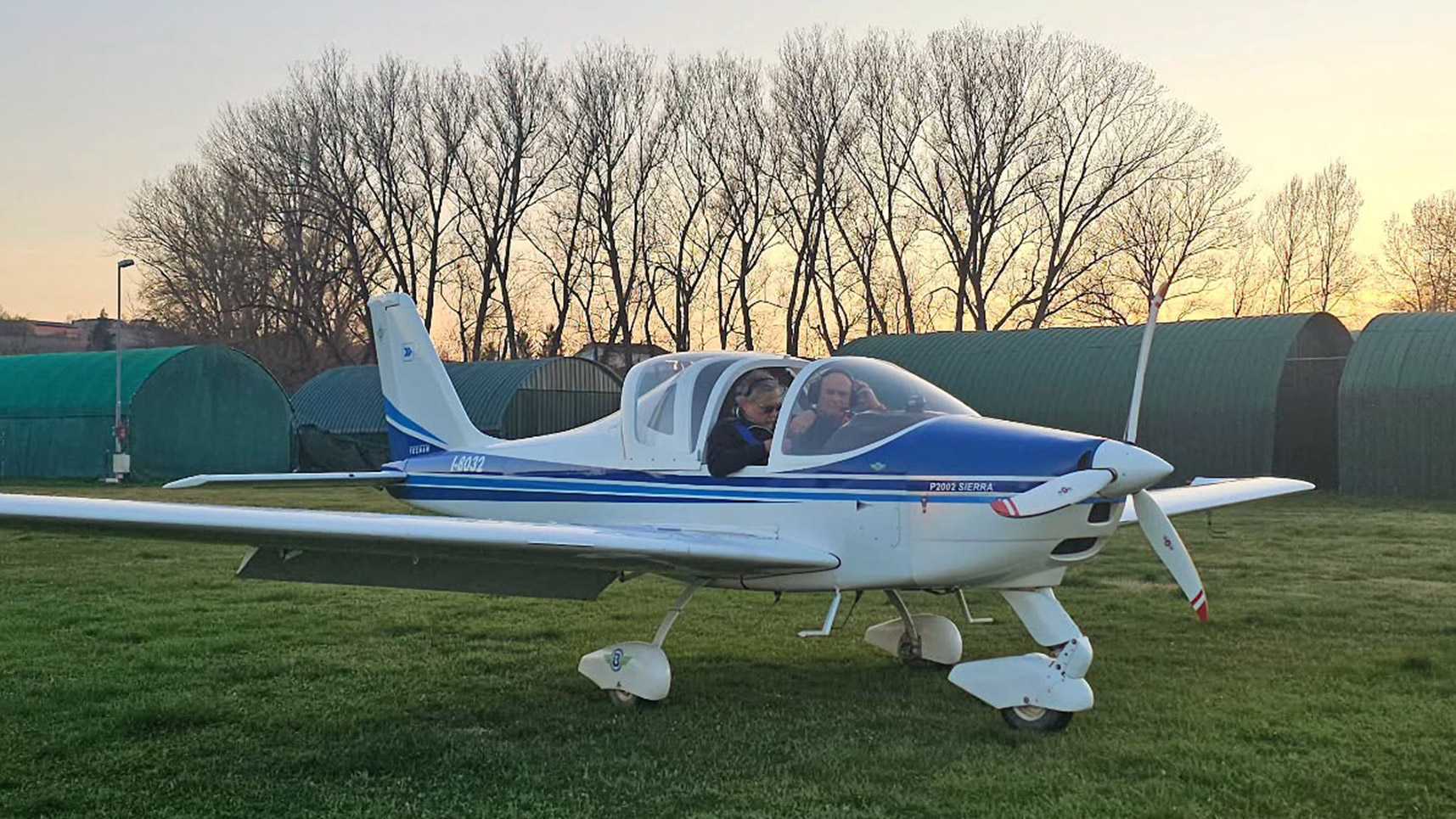 Hangar in Piemonte: spazio per aerei, servizi per piloti, sicurezza e comfort a Torino, Cuneo, Alba, Asti